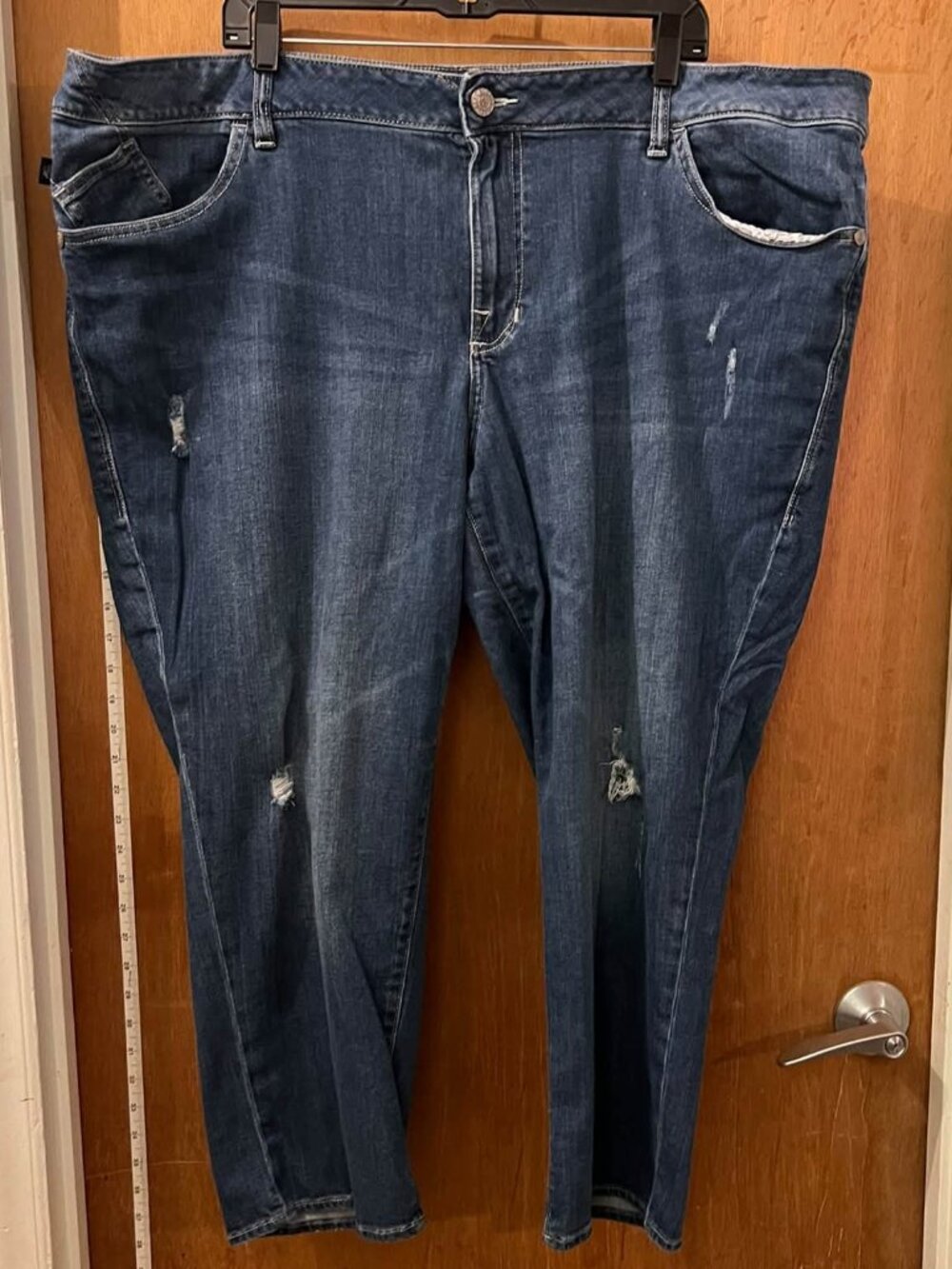 Size 24W - Rock and Republic - Dark Blue Jean Capri - W48"/L26"